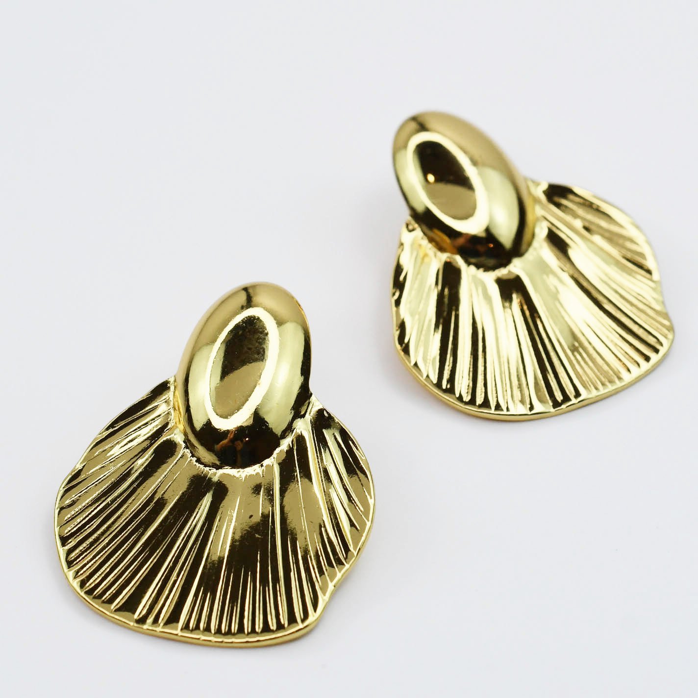 GoldenFanfare.01